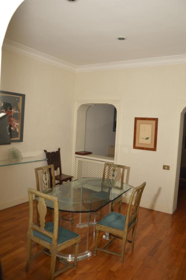 Love Nest In The Heart Of Rome Apartment Екстериор снимка